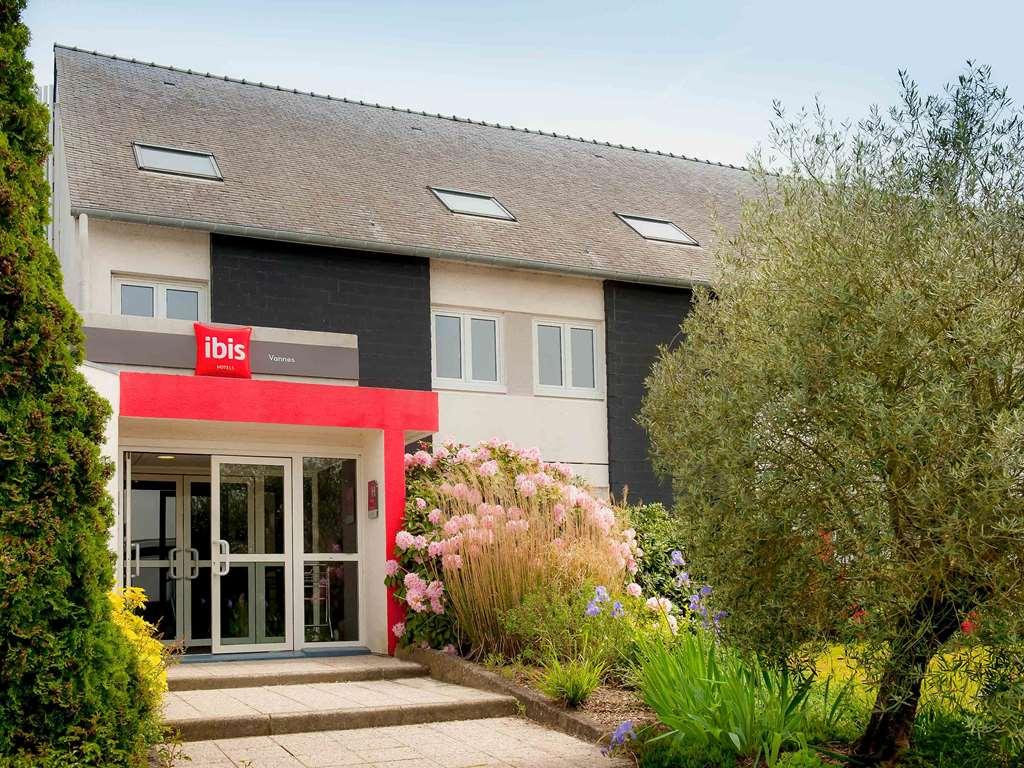 Ibis Vannes Exteriör bild