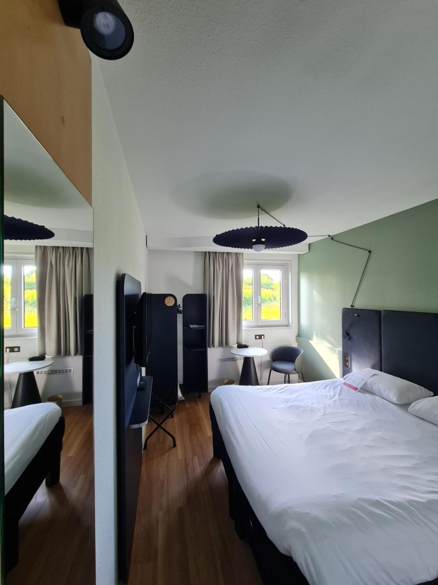 Ibis Vannes Exteriör bild
