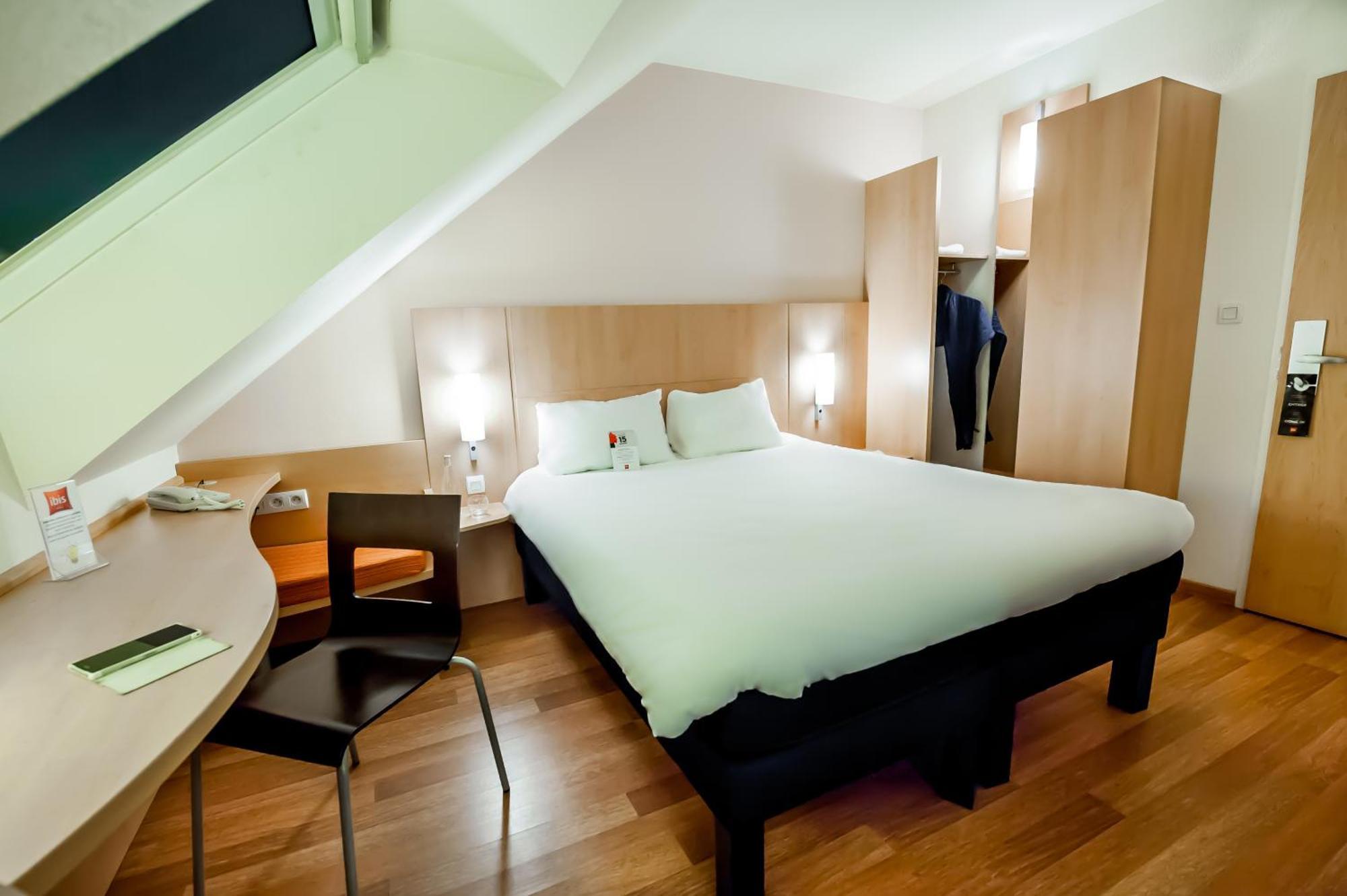 Ibis Vannes Rum bild