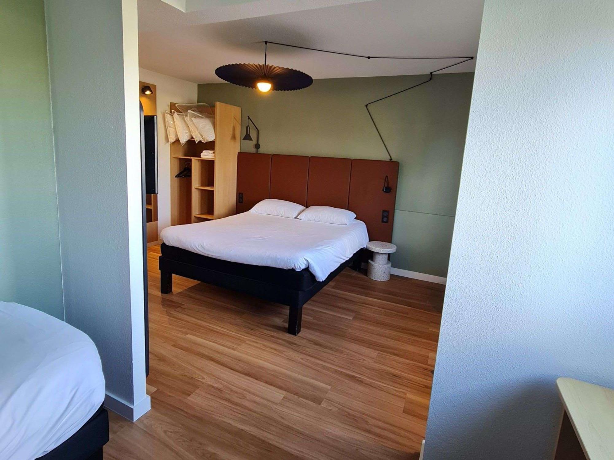 Ibis Vannes Exteriör bild
